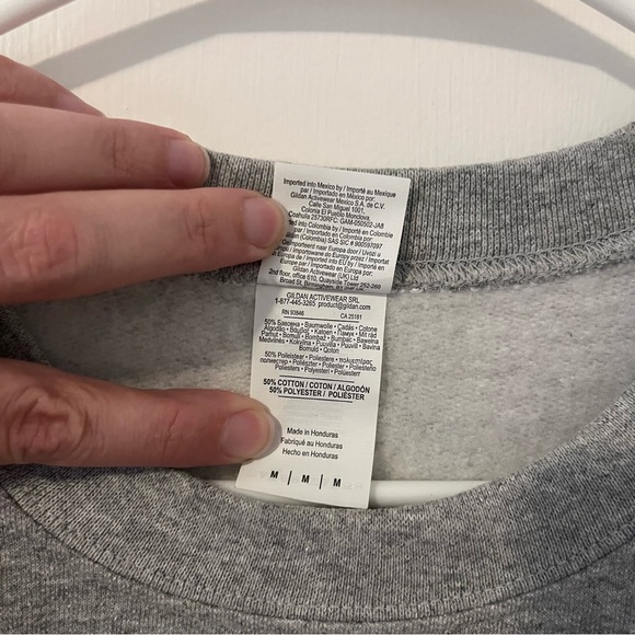 Milwaukee Wisconsin Gray Pullover Crewneck Sweatshirt Unisex Medium Gildan - Picture 5 of 10